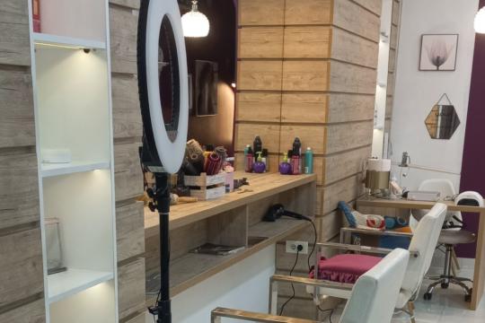 Frizersko-kozmetički salon Kardashians Beauty Style Novi Sad