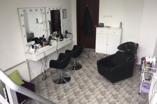 Frizersko - kozmetički salon M Studio 0303 Novi Sad