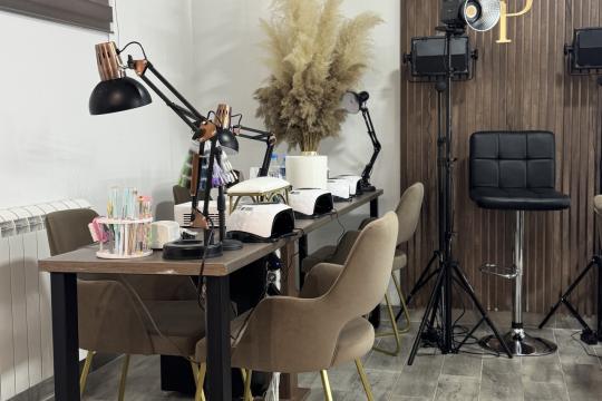 Frizersko-kozmetički salon Studio Slađana Petrović Beograd