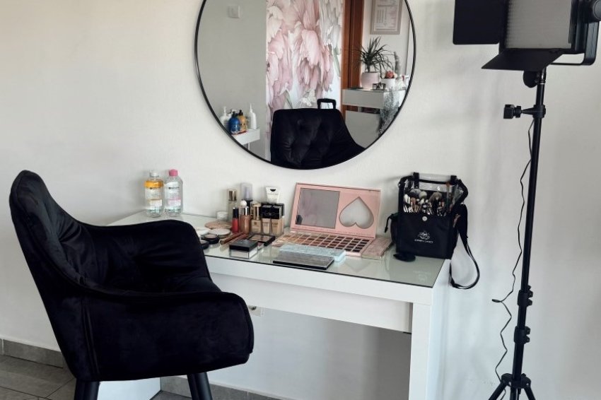Kozmetički salon Make up artist Jovana Beograd
