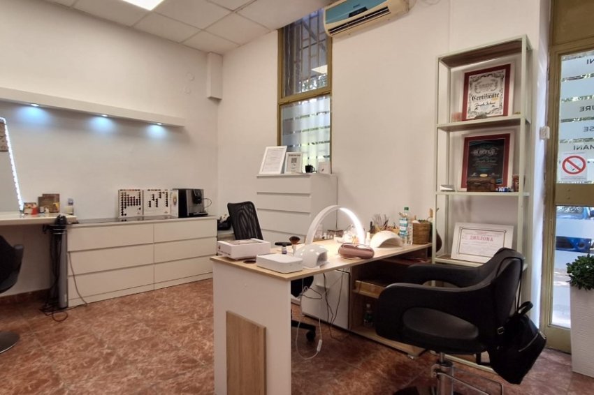 Frizersko - kozmetički salon Žene Novi Sad